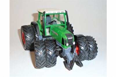 L.C.N. Beursmodel 2000 - Fendt Favorit 712 Vario