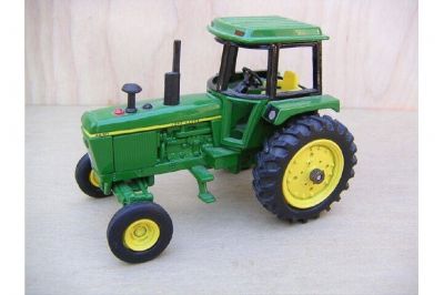 L.C.N. Beursmodel 1998 - John Deere 4230